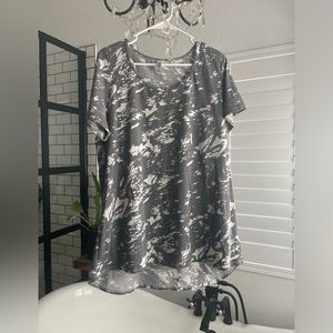 Luluroe Classic T Size 2XL